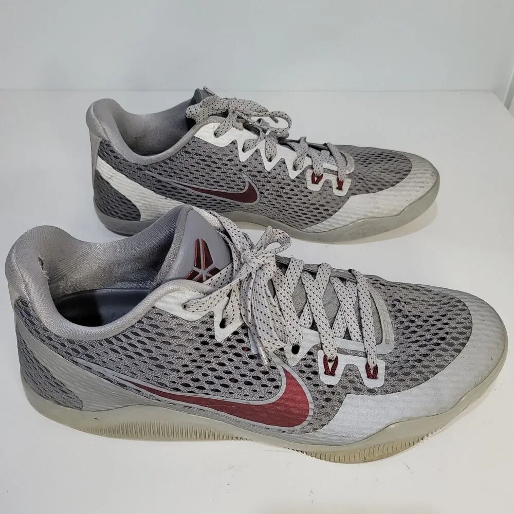 Nike Kobe 11  Xi 836183-006 2016 Size 9